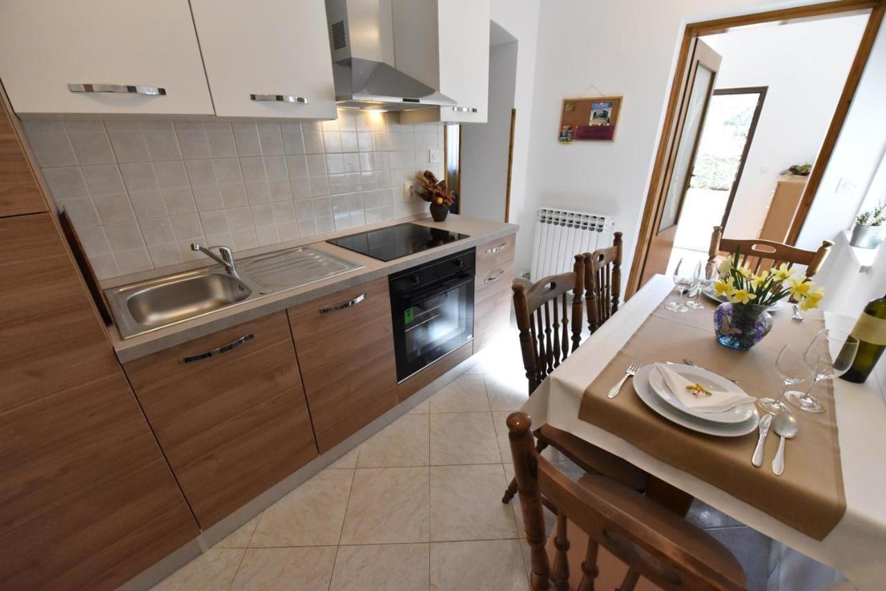 Apartment Nona Tar-Vabriga Extérieur photo